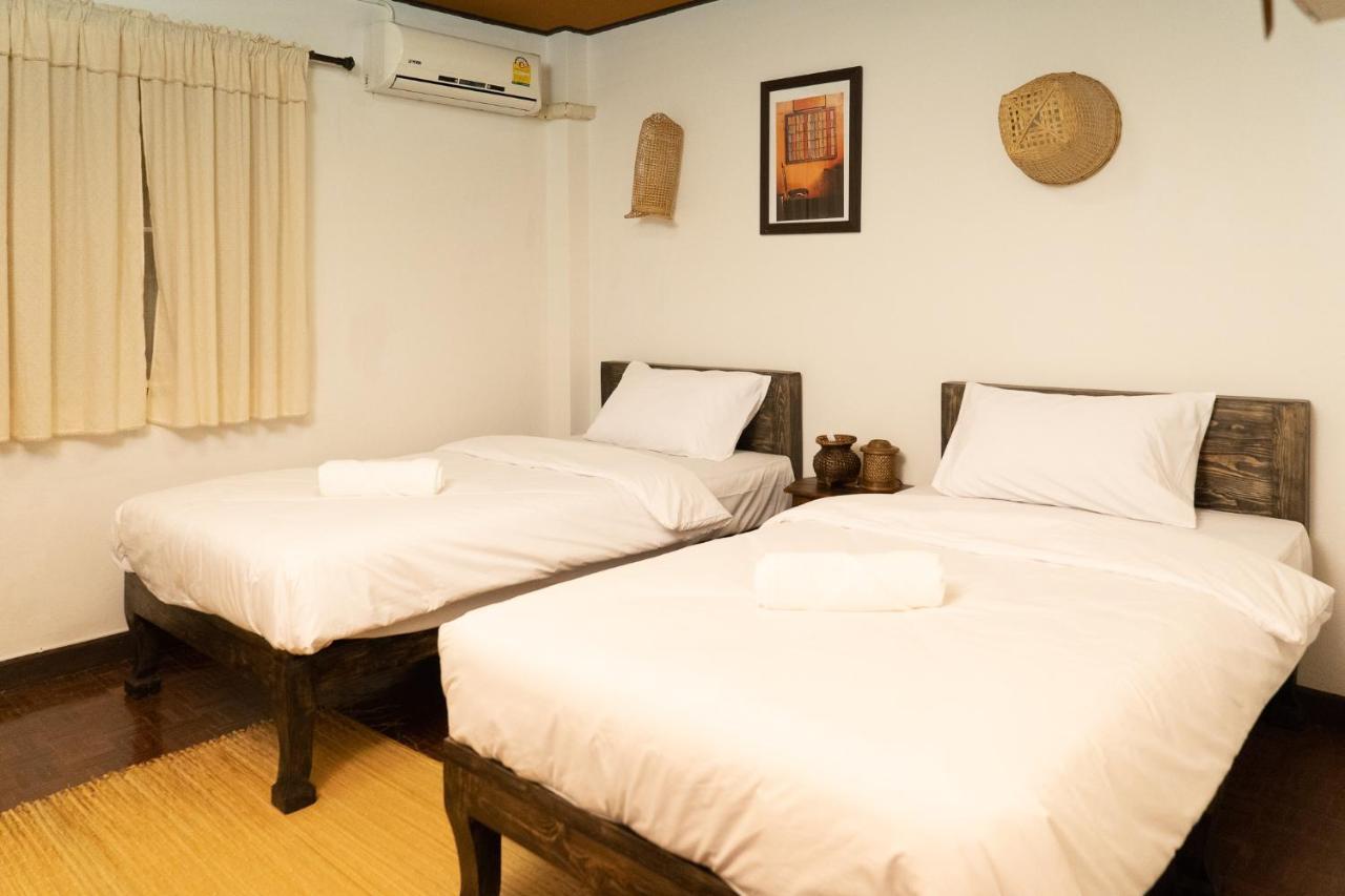 Past Tense Hostel Chiang Mai Exterior foto